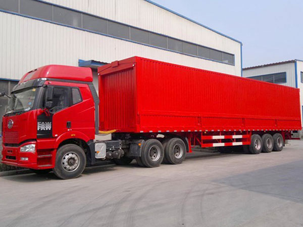 出售展翼式半掛車