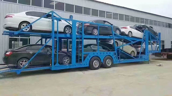 車輛運輸半掛車