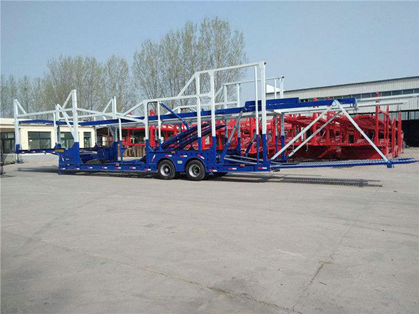 乘用車輛運輸半掛車