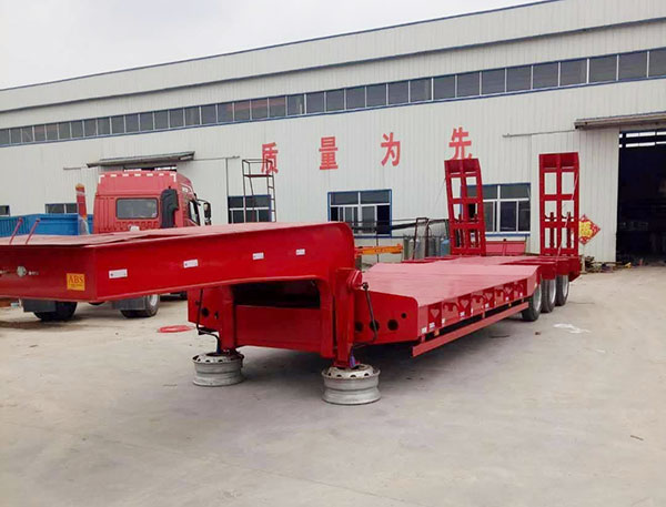 骨架式半掛車公司