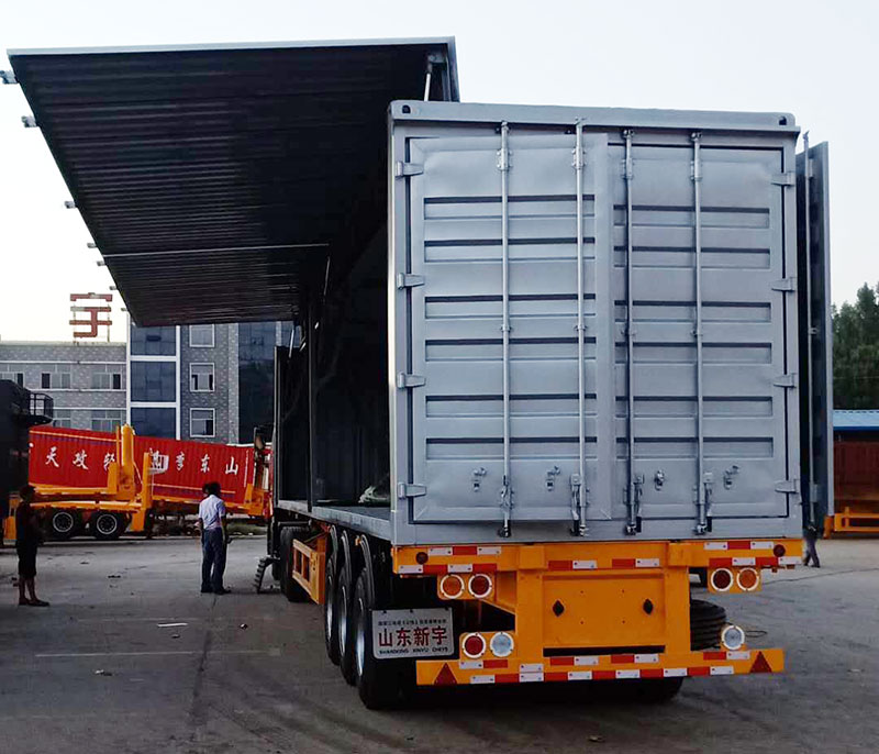 翼開啟運輸半掛車